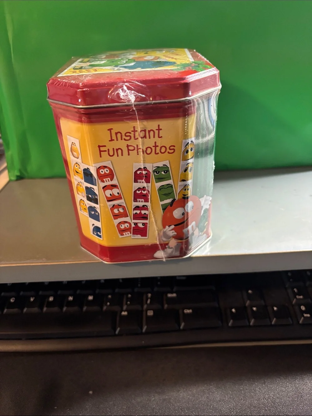 M&MS official m&m